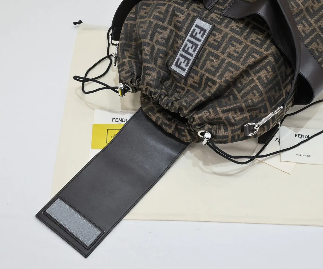 3 colors-large capacity backpack