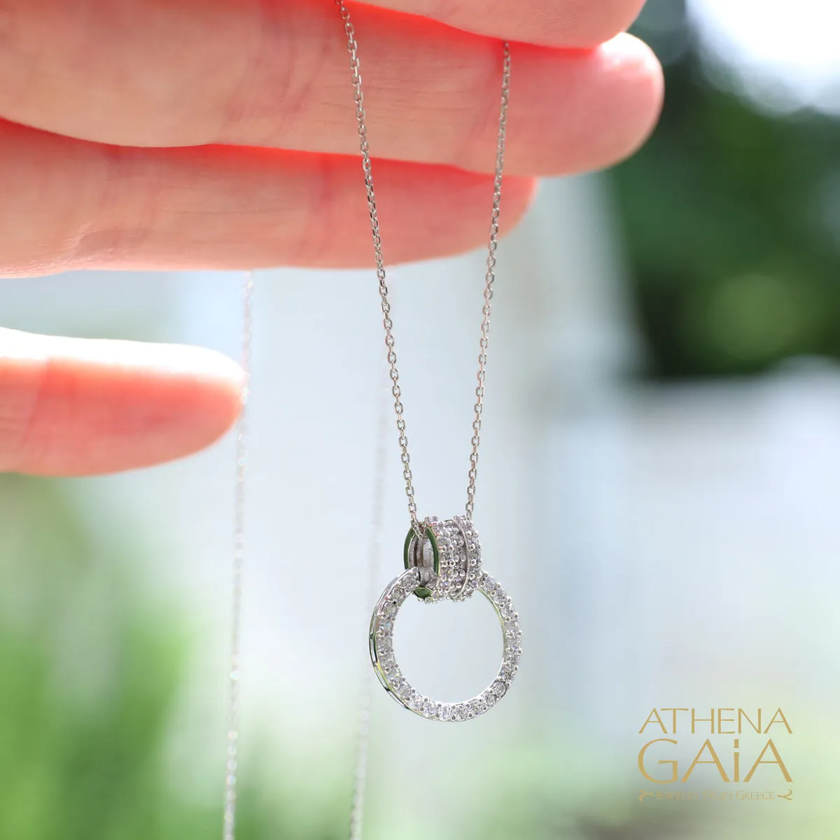 Al'Oro Open Circle Pendant with Necklace