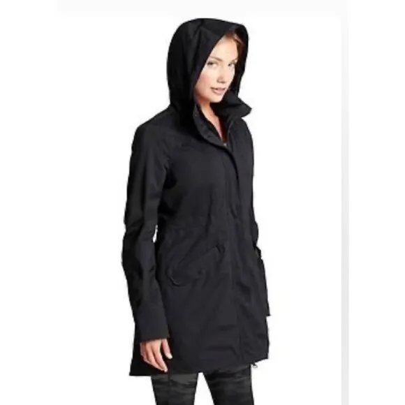 Athleta Womens Black Chills Hooded Parka Coat Fishtail back Medium