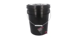 Autogear Bucket With Grid Guard And Lid 20L
