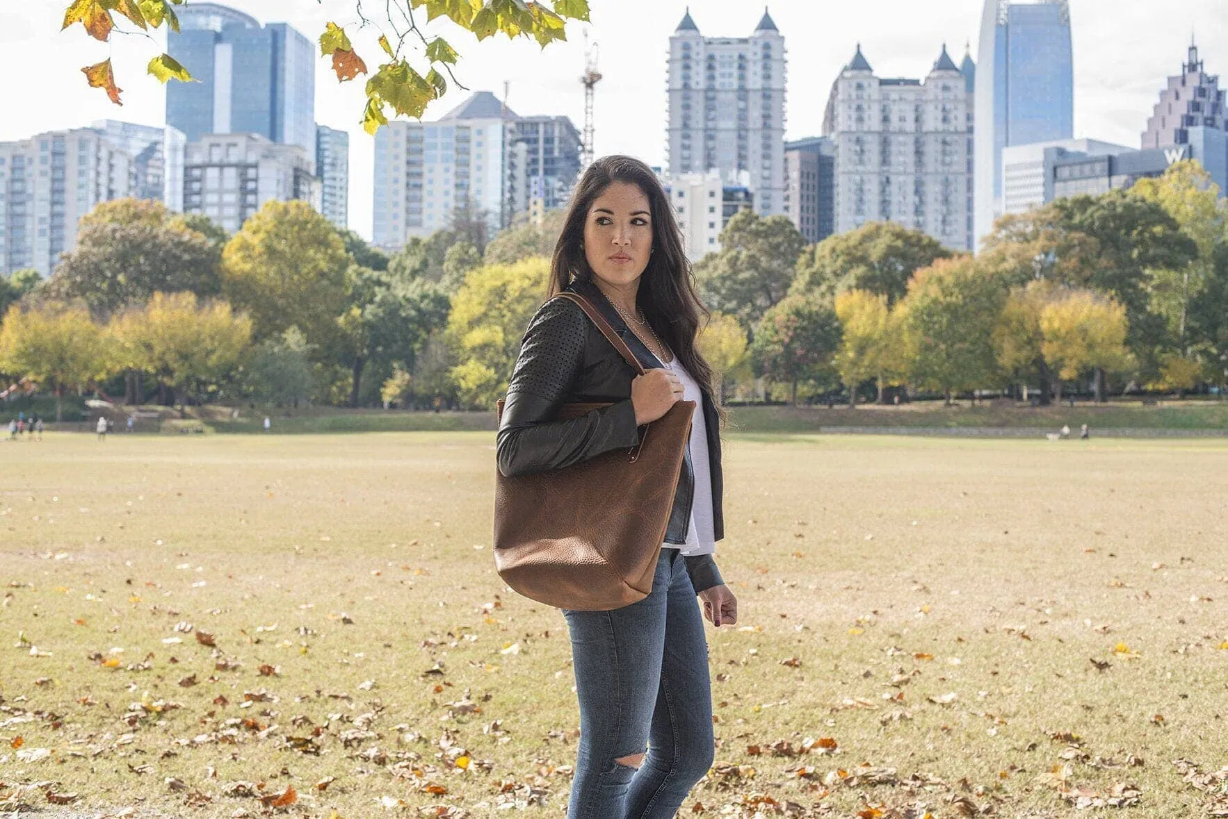AVERY LEATHER TOTE BAG - SLIM LARGE - RAVEN