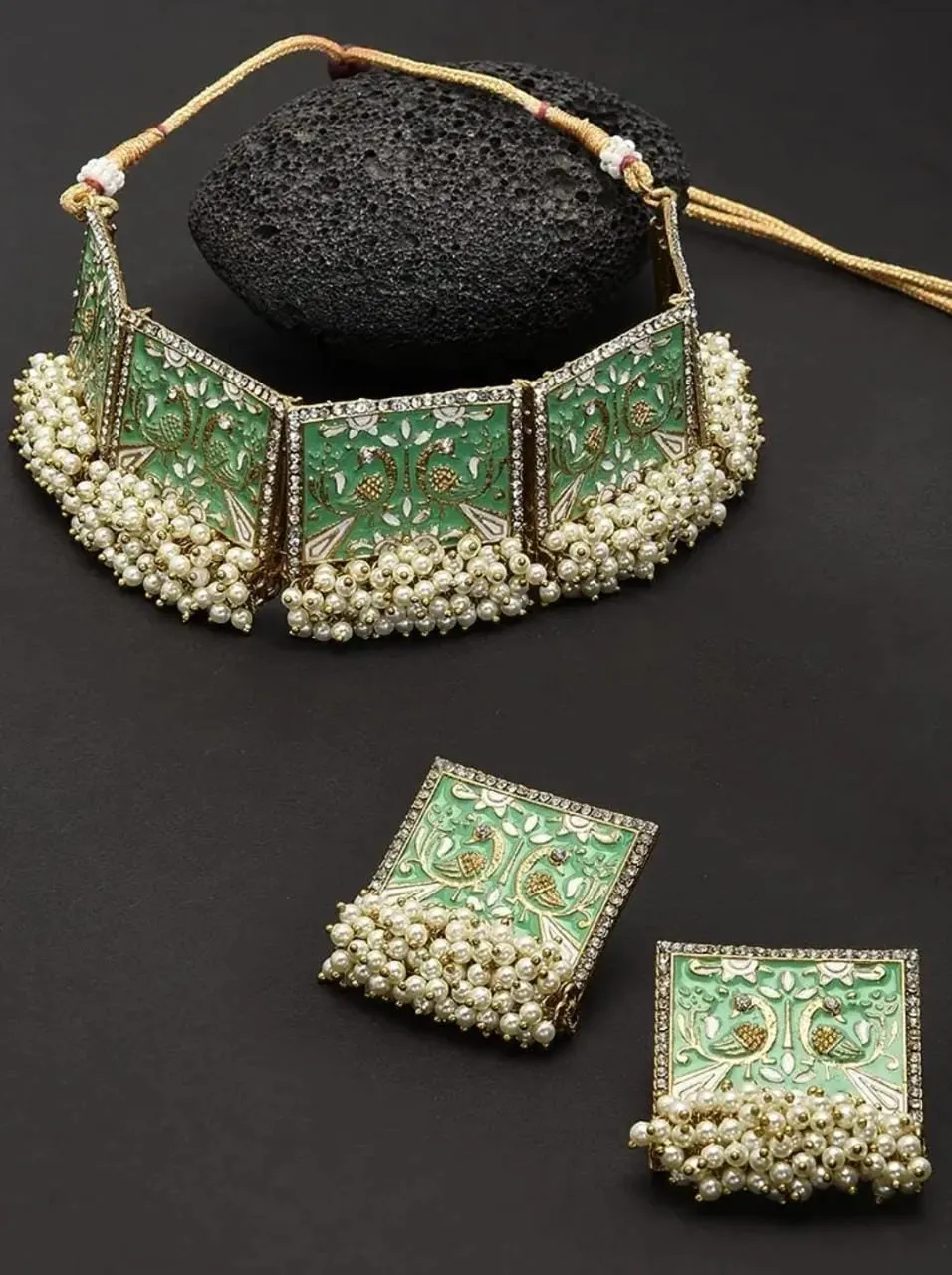 Beautiful Designer jadau Necklace
