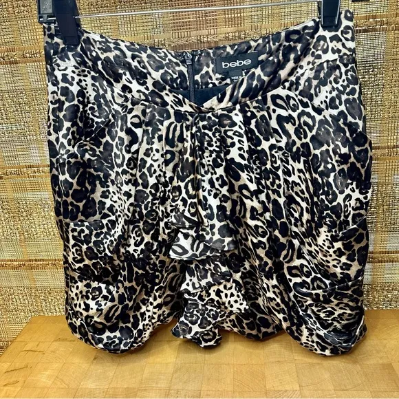 Bebe Leopard Print 100% Silk Skirt