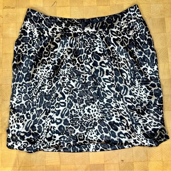Bebe Leopard Print 100% Silk Skirt