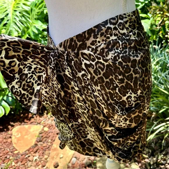 Bebe Leopard Print 100% Silk Skirt