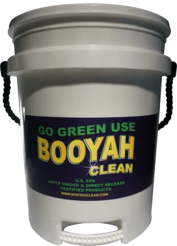 BOOYAH CLEAN 5 GALLON BUCKET WITH LID