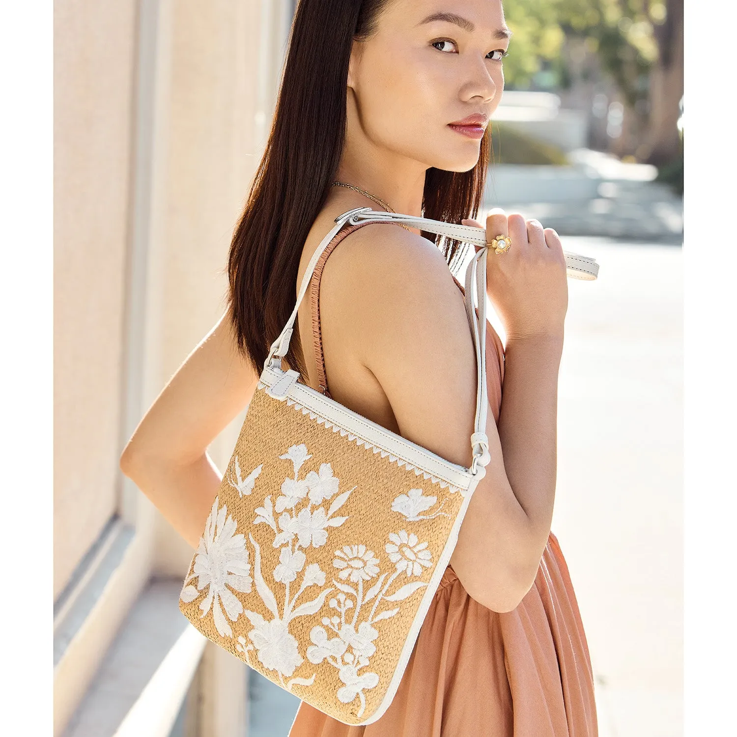 Carter Straw Messenger - H15892