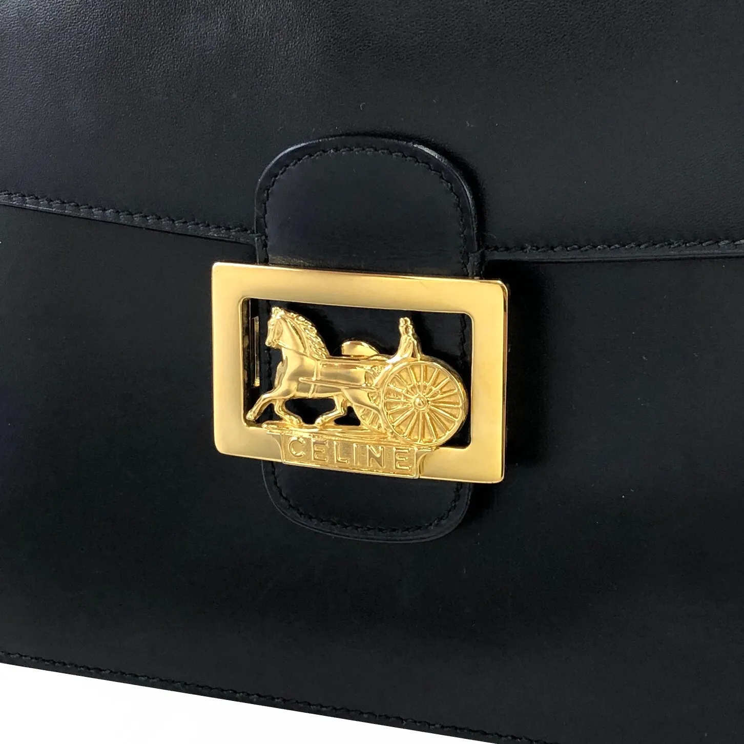 CELINE Horse carriage Leather Crossbody Shoulder bag Black Vintage Old celine 4vjaaf