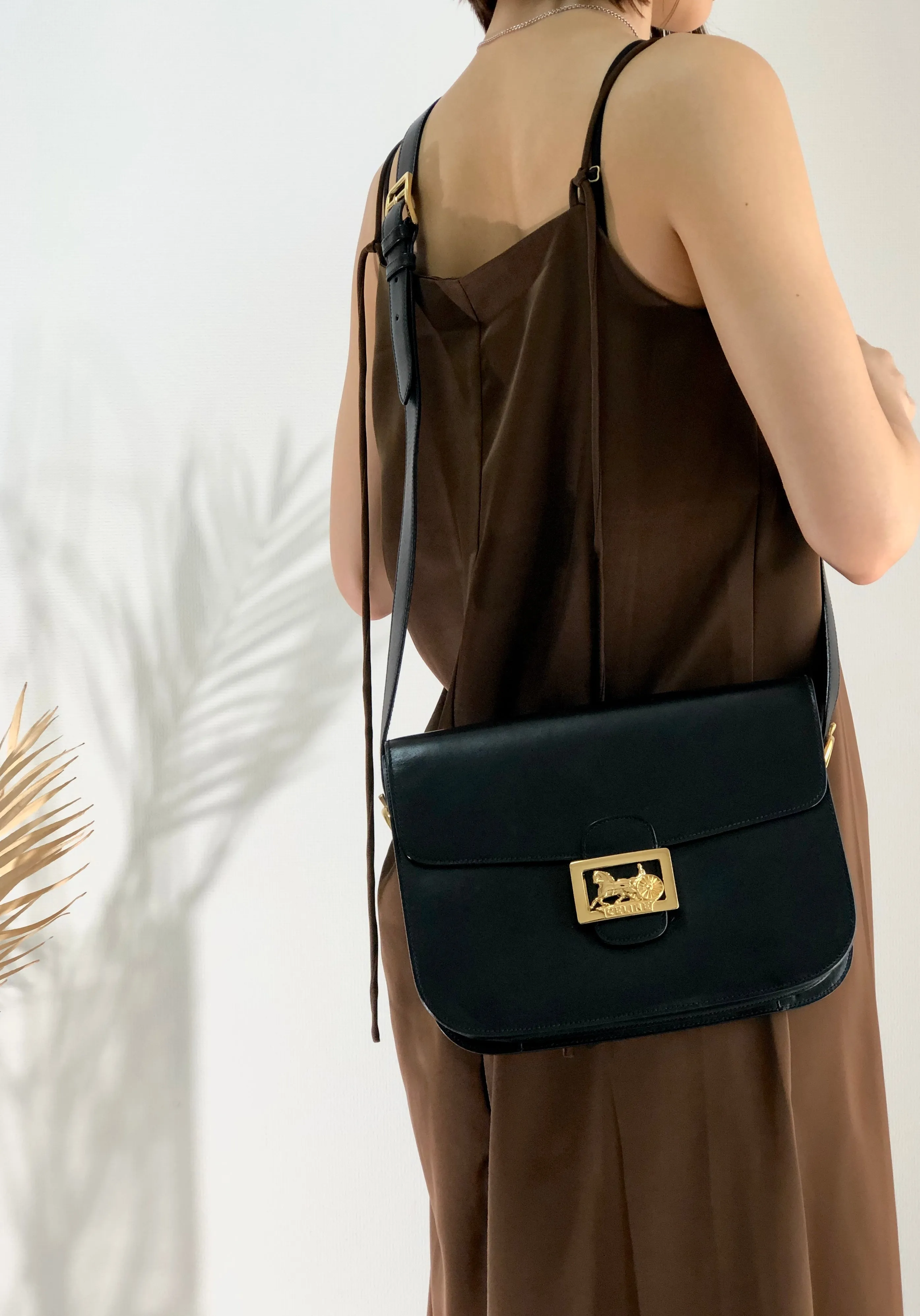 CELINE Horse carriage Leather Crossbody Shoulder bag Black Vintage Old celine 4vjaaf