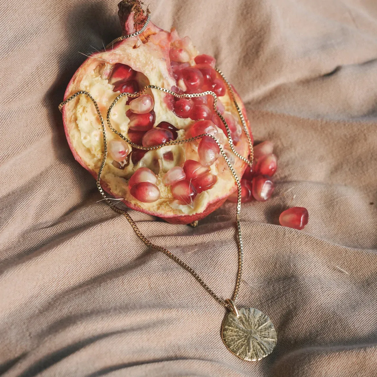 circe necklace
