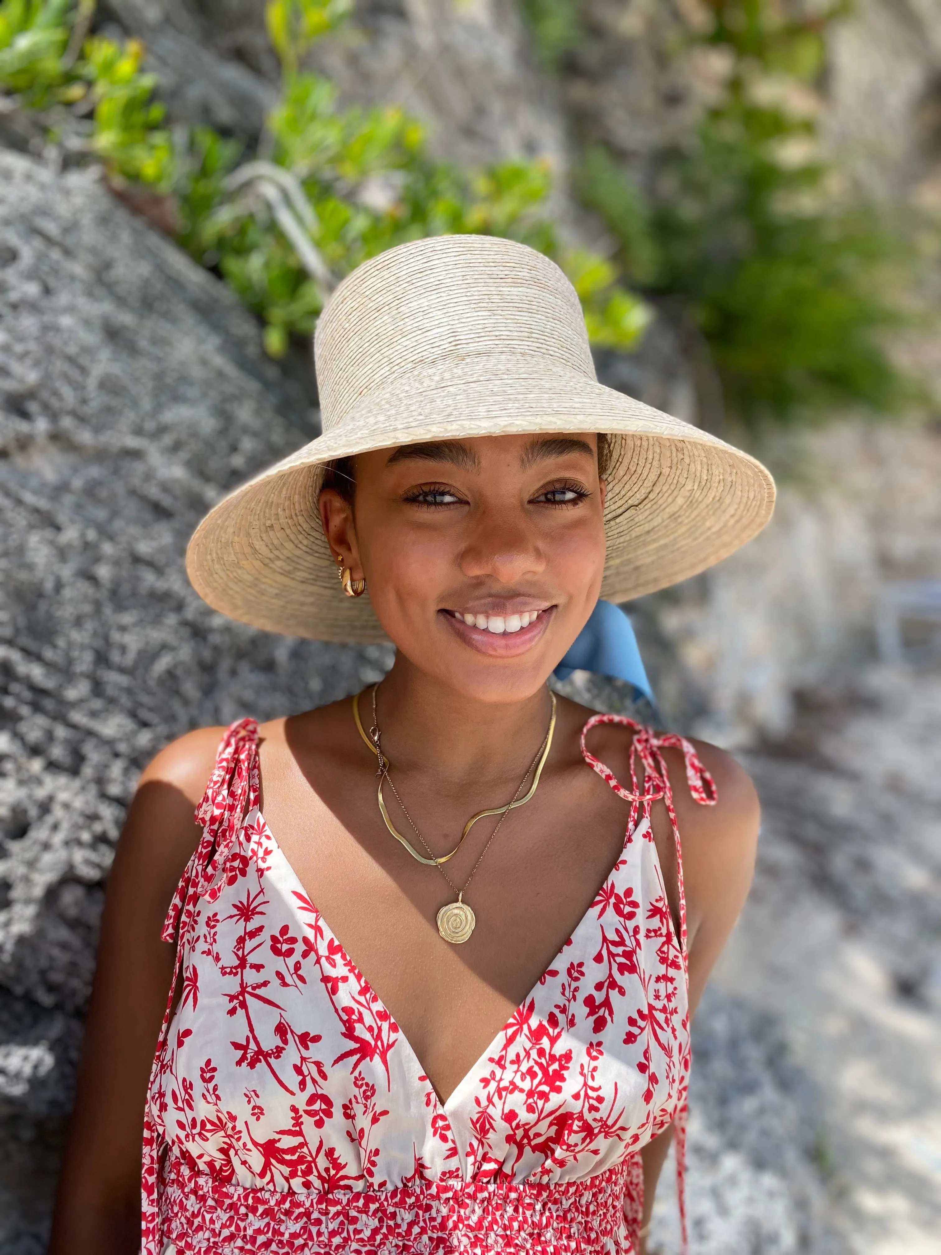 Clematis Bucket Hat - Antique Eyelet Scallop Lace Short Ribbon