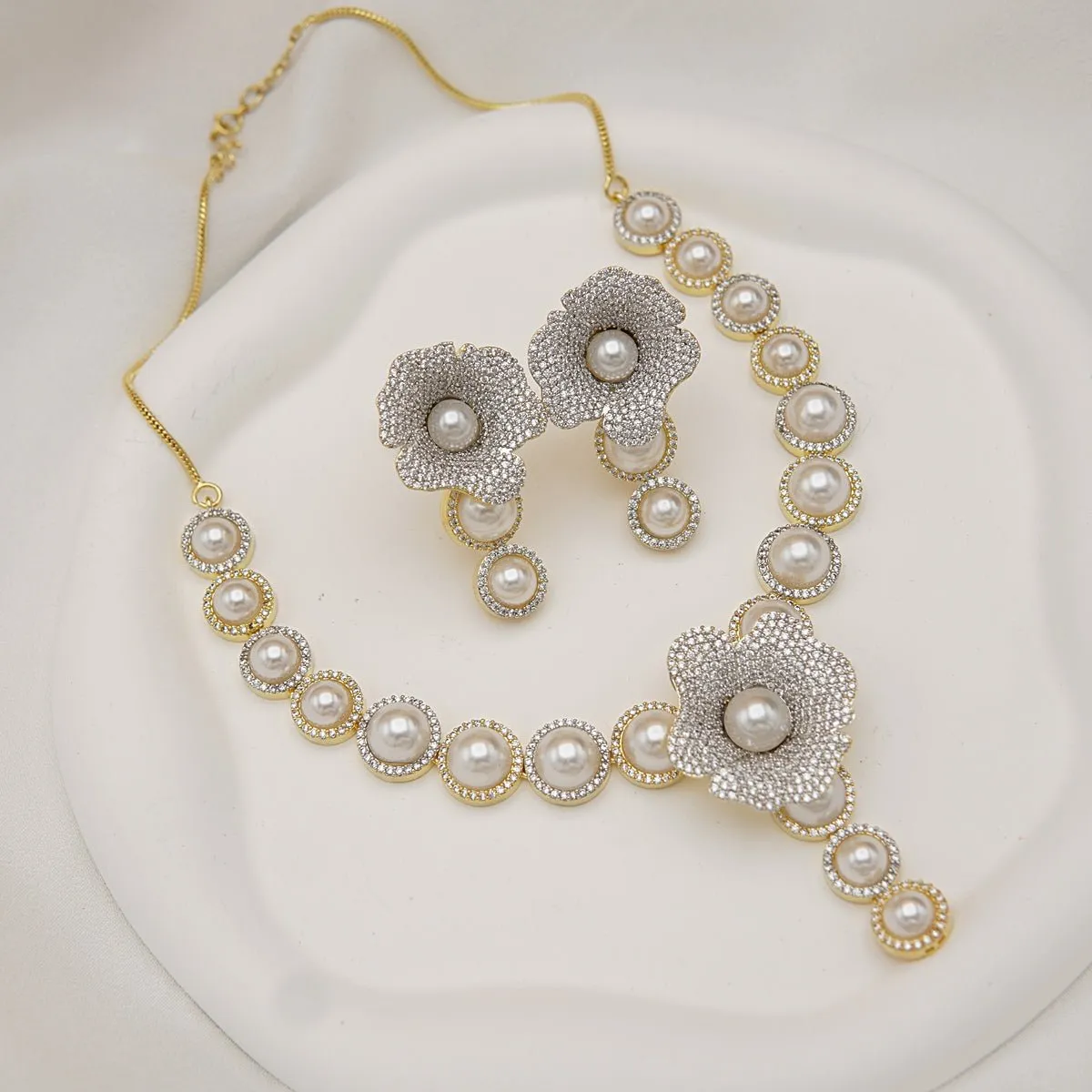 Diamond Simulant Designer Pearl Jewelry Set