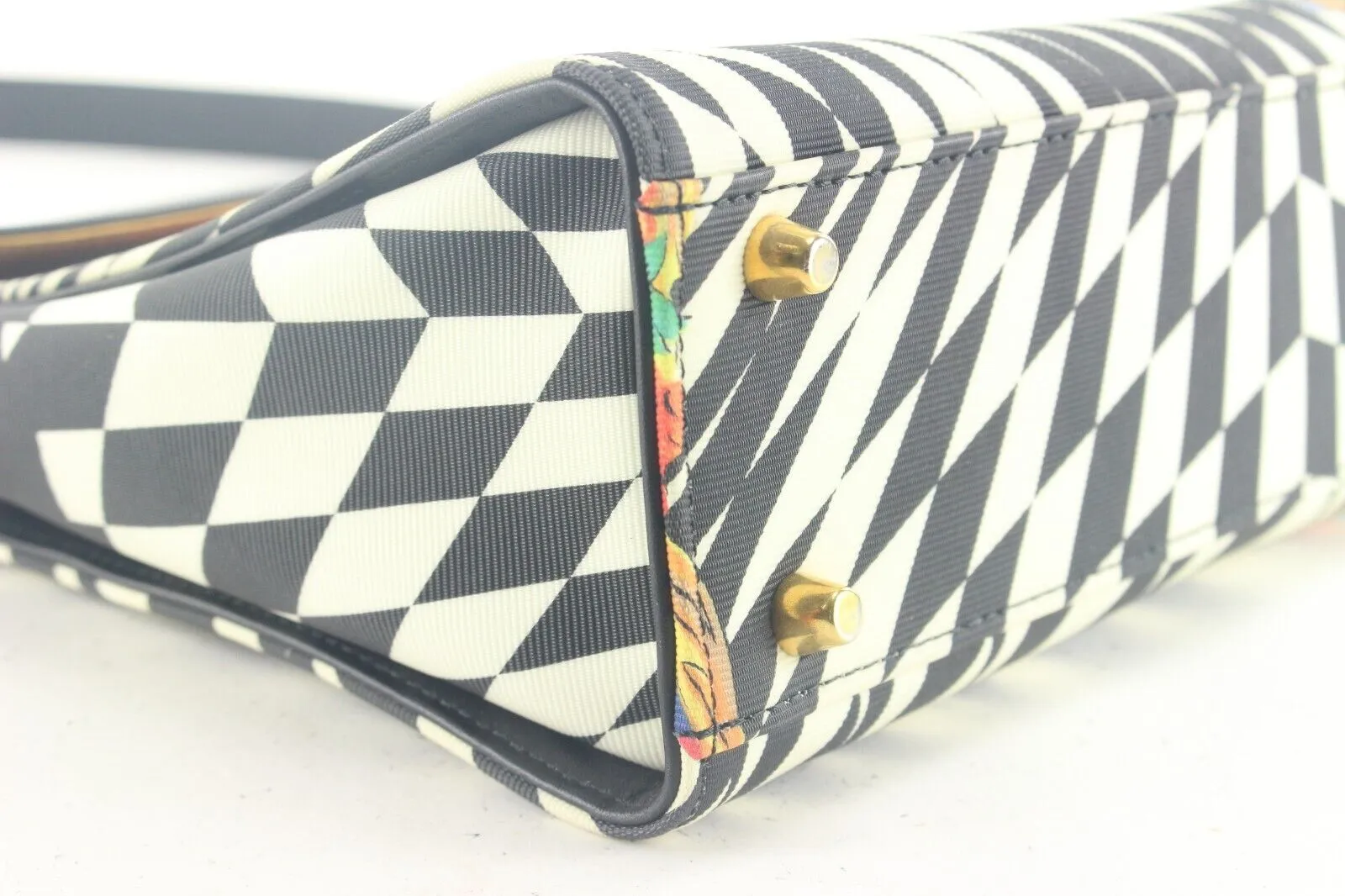 Gianni Versace Rare Psychedelic Illusion Crossbody 1GV912K