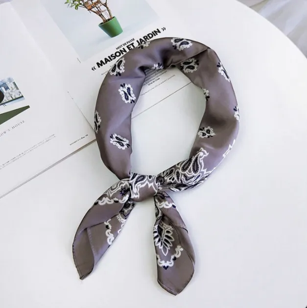 Graues Paisley Bandana