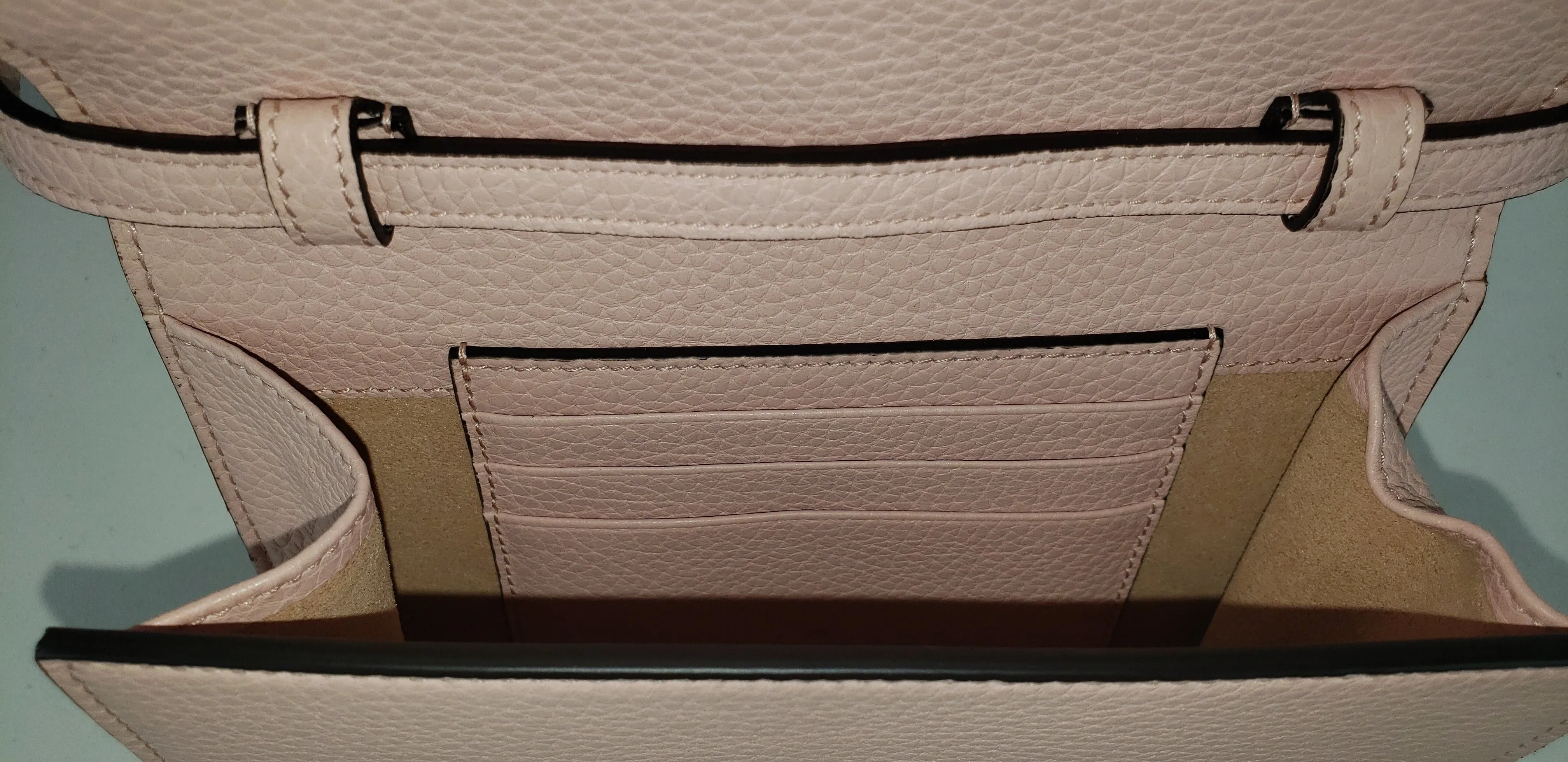 Gucci Cellarius Blind for Love Crossbody in Perfect Pink