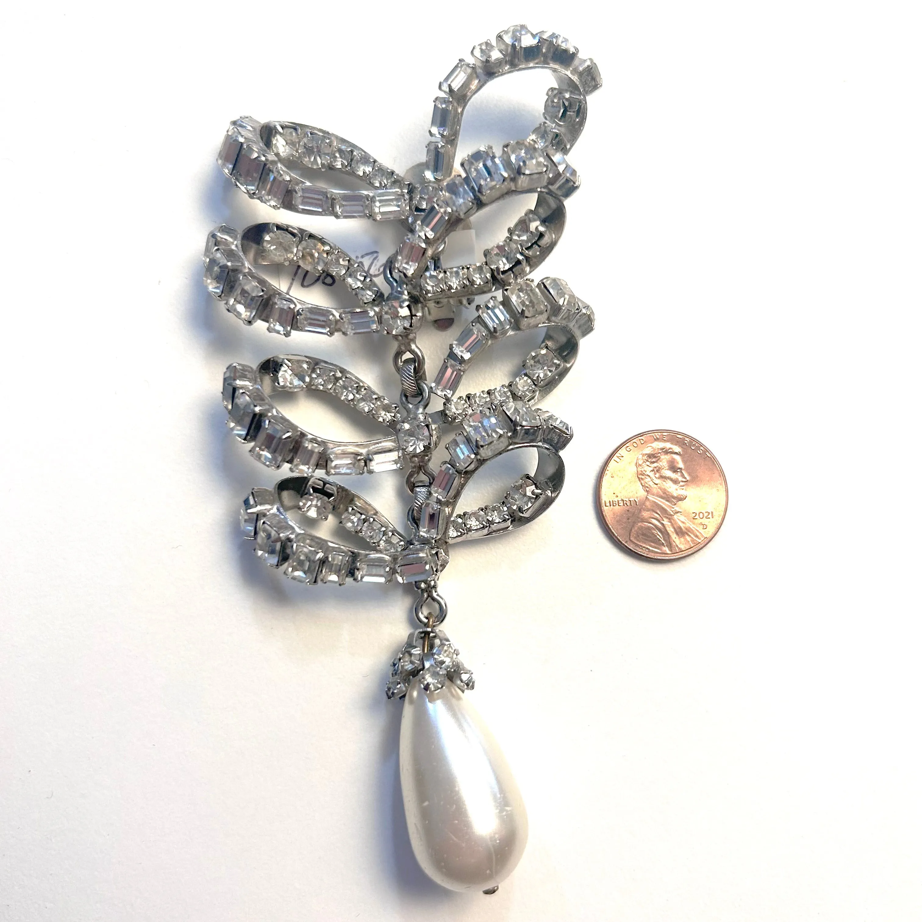 IRADJ MOINI- 1980s Rhinestone & Pearl Bow Drop Earrings