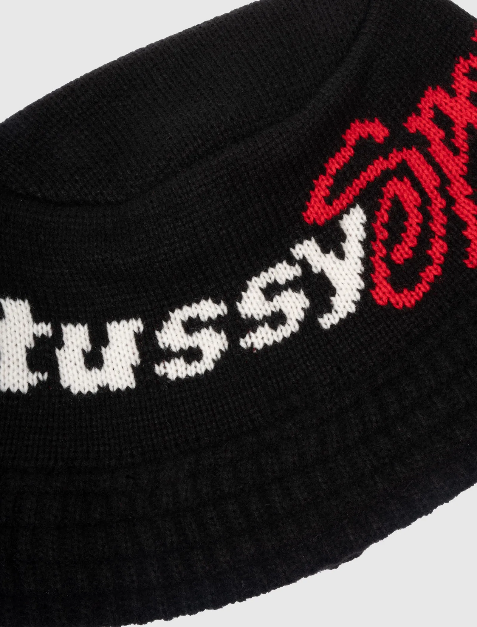 KNIT BUCKET