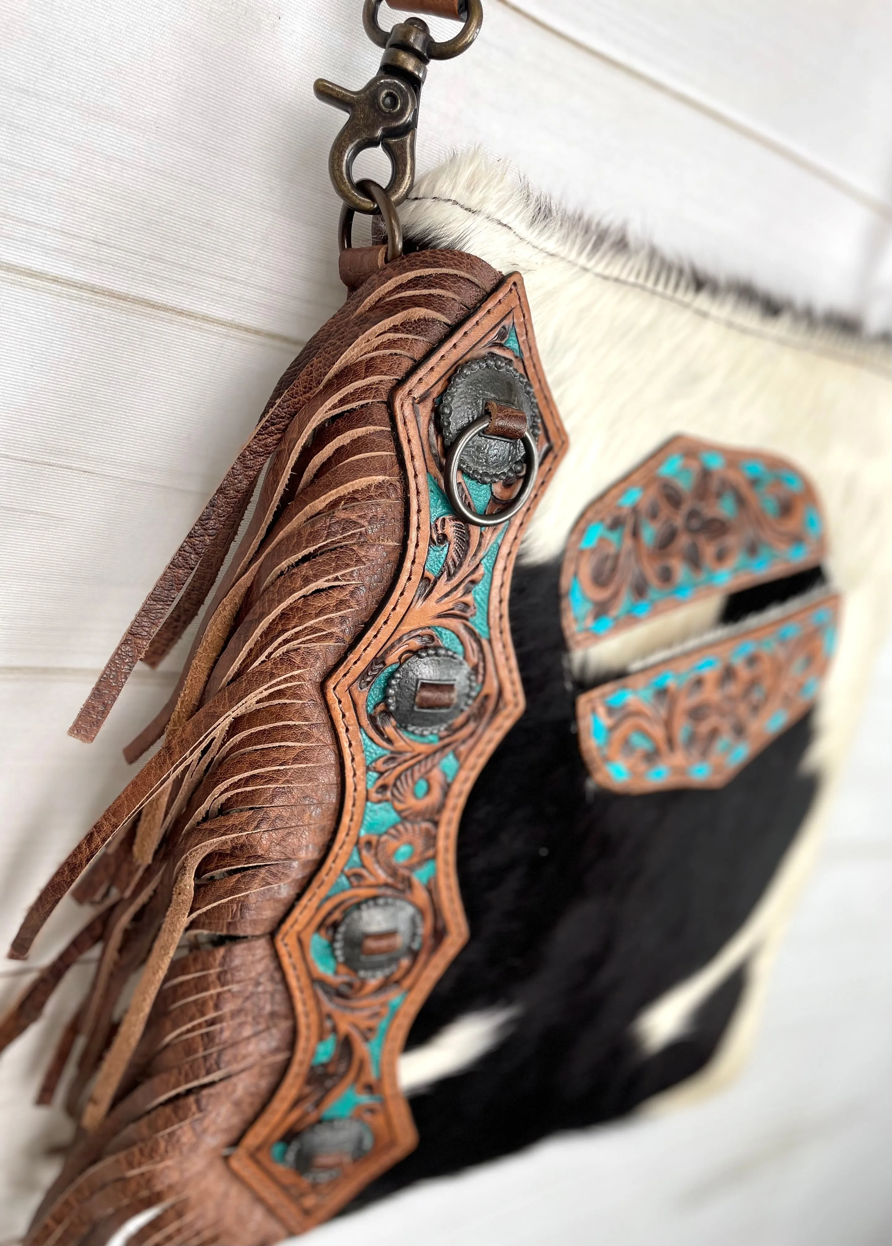 La Paz Hide Leather Turquoise Tooled Pocket Side Fringe Bag