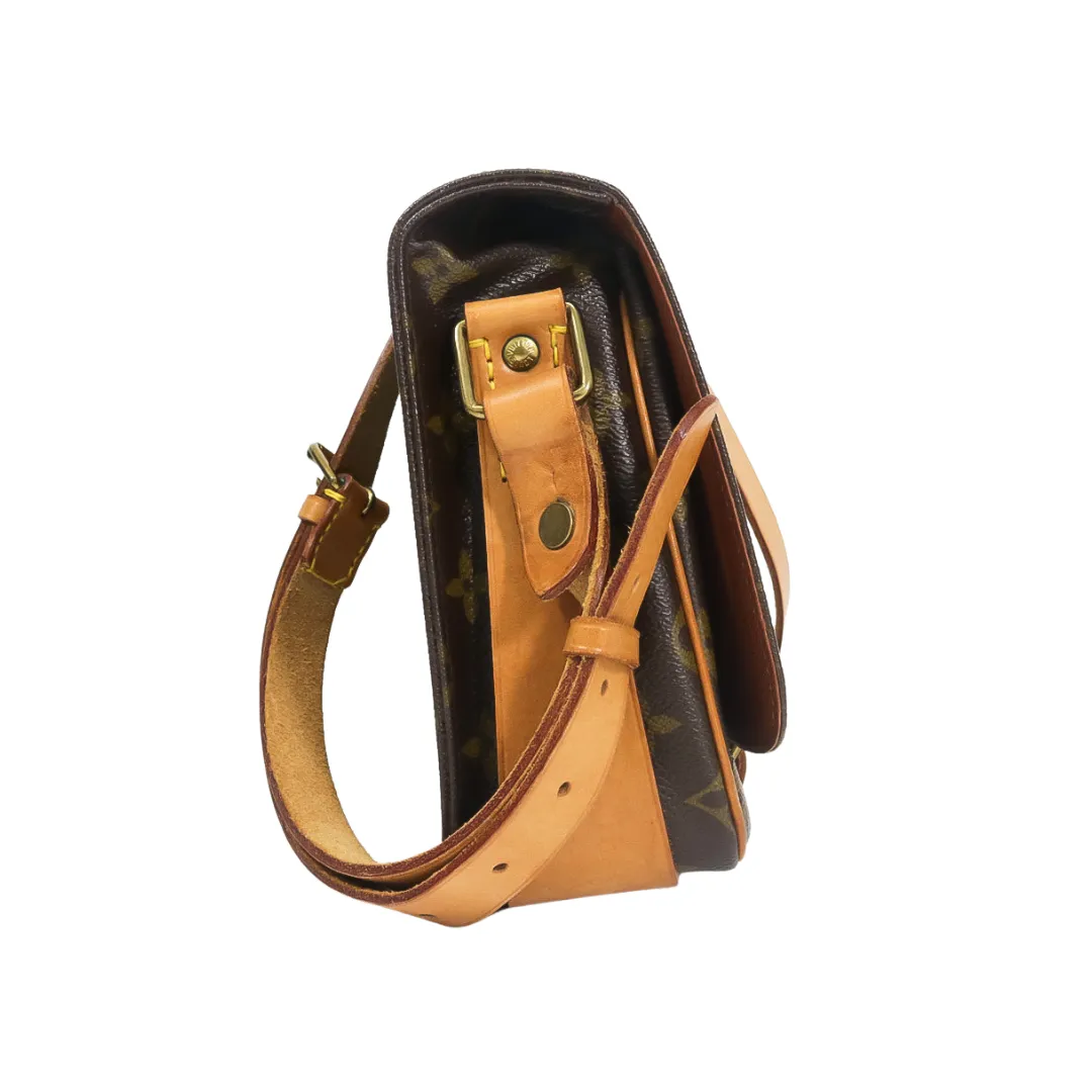 LOUIS VUITTON CARTOUCHIERE MM