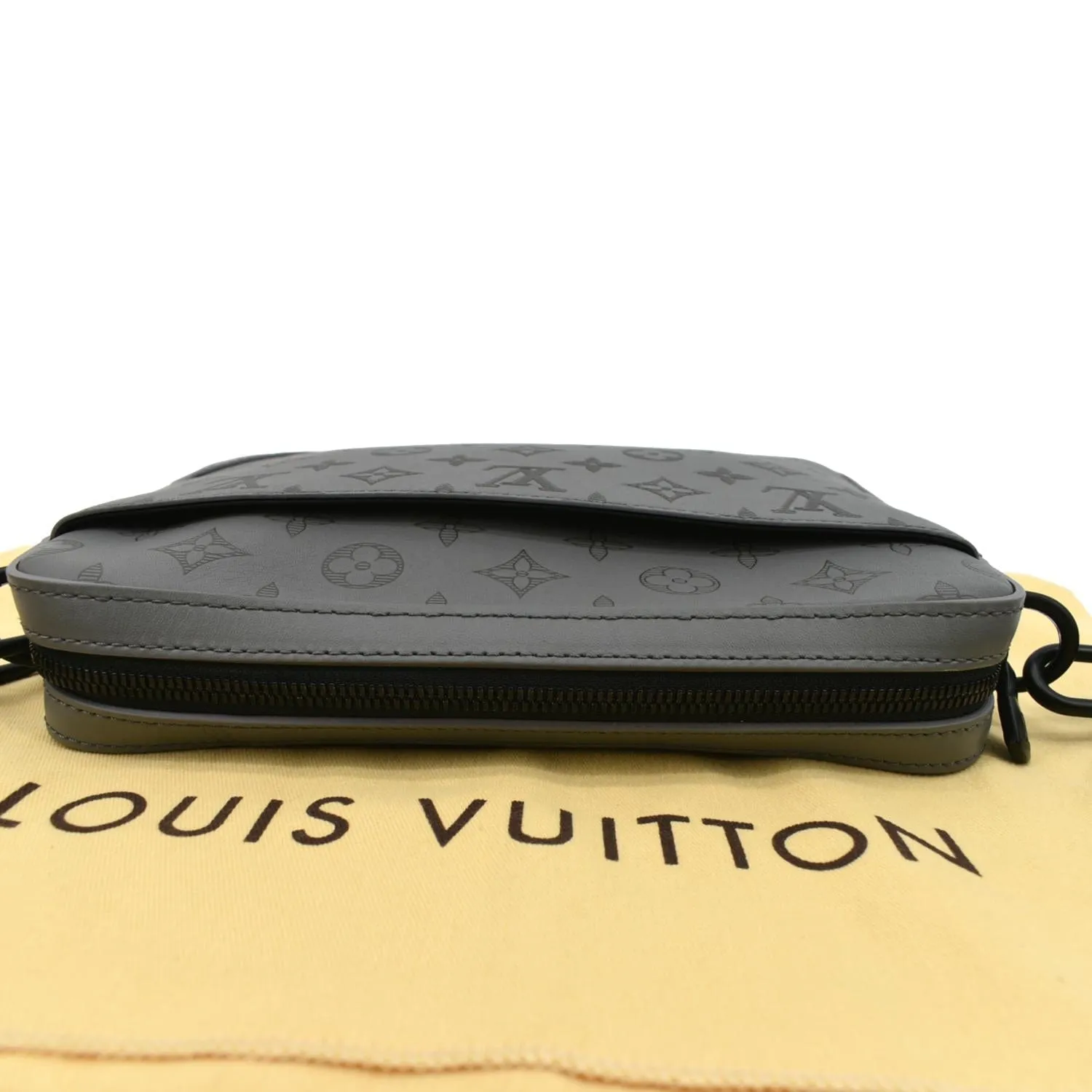 LOUIS VUITTON Duo Messenger Monogram Shadow Leather Shoulder Bag Grey