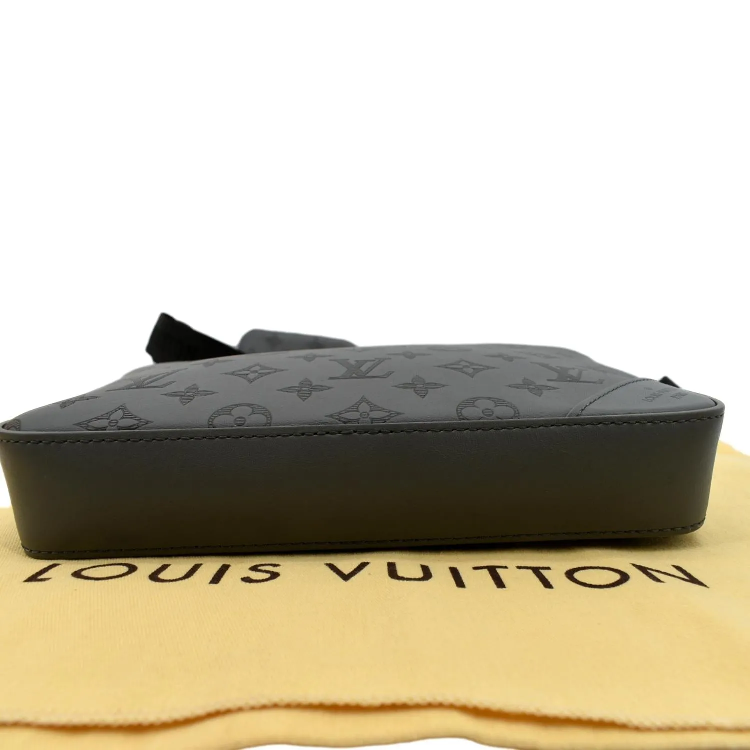 LOUIS VUITTON Duo Messenger Monogram Shadow Leather Shoulder Bag Grey