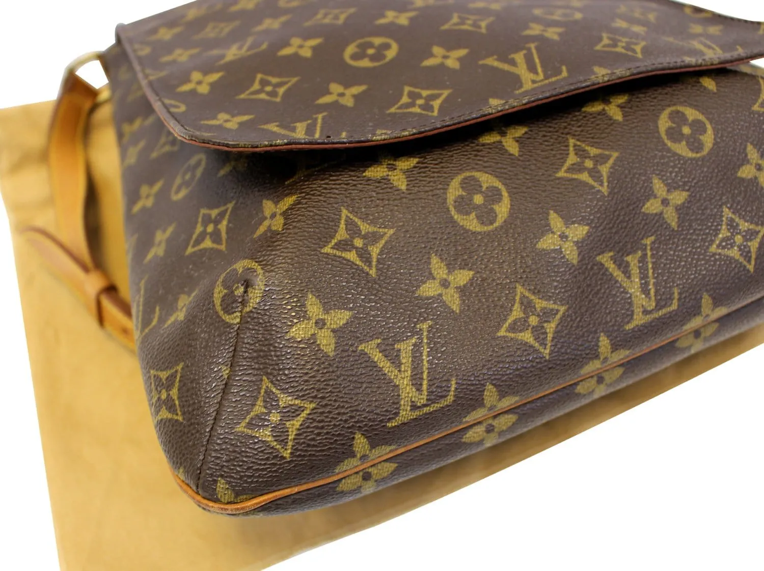 LOUIS VUITTON Musette Salsa GM Monogram Crossbody Shoulder Bag