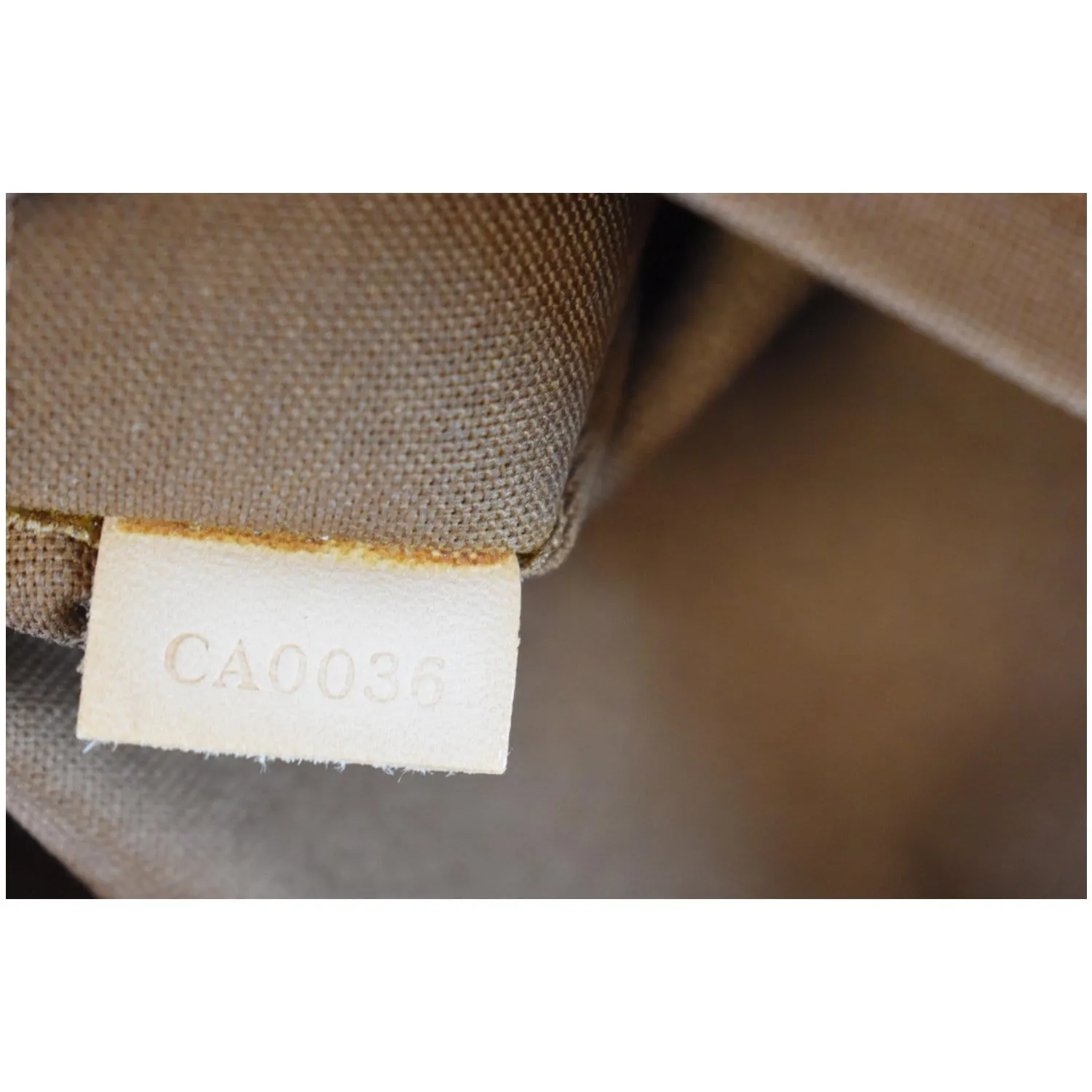 LOUIS VUITTON Sac Bosphore Monogram Canvas Messenger Bag Brown