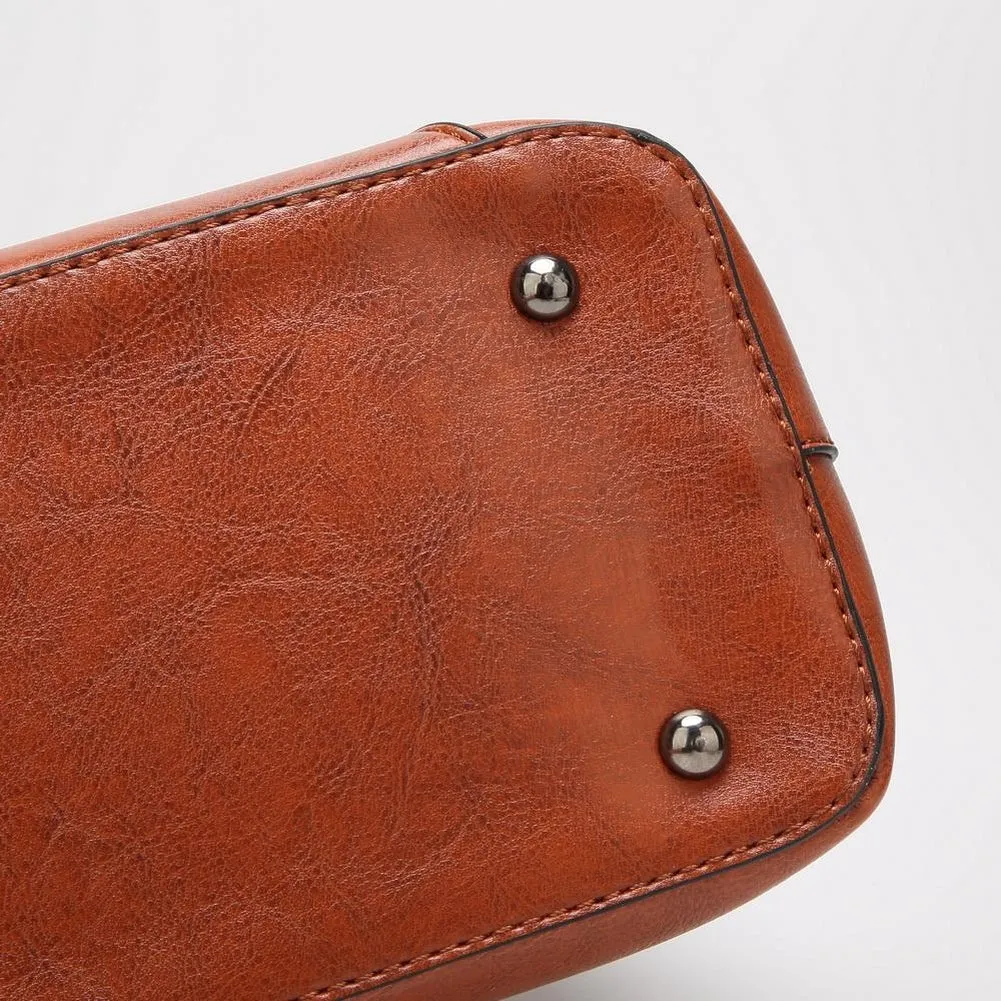 <bold>Bucket / Shoulder Bag <br>Vegan-Leather
