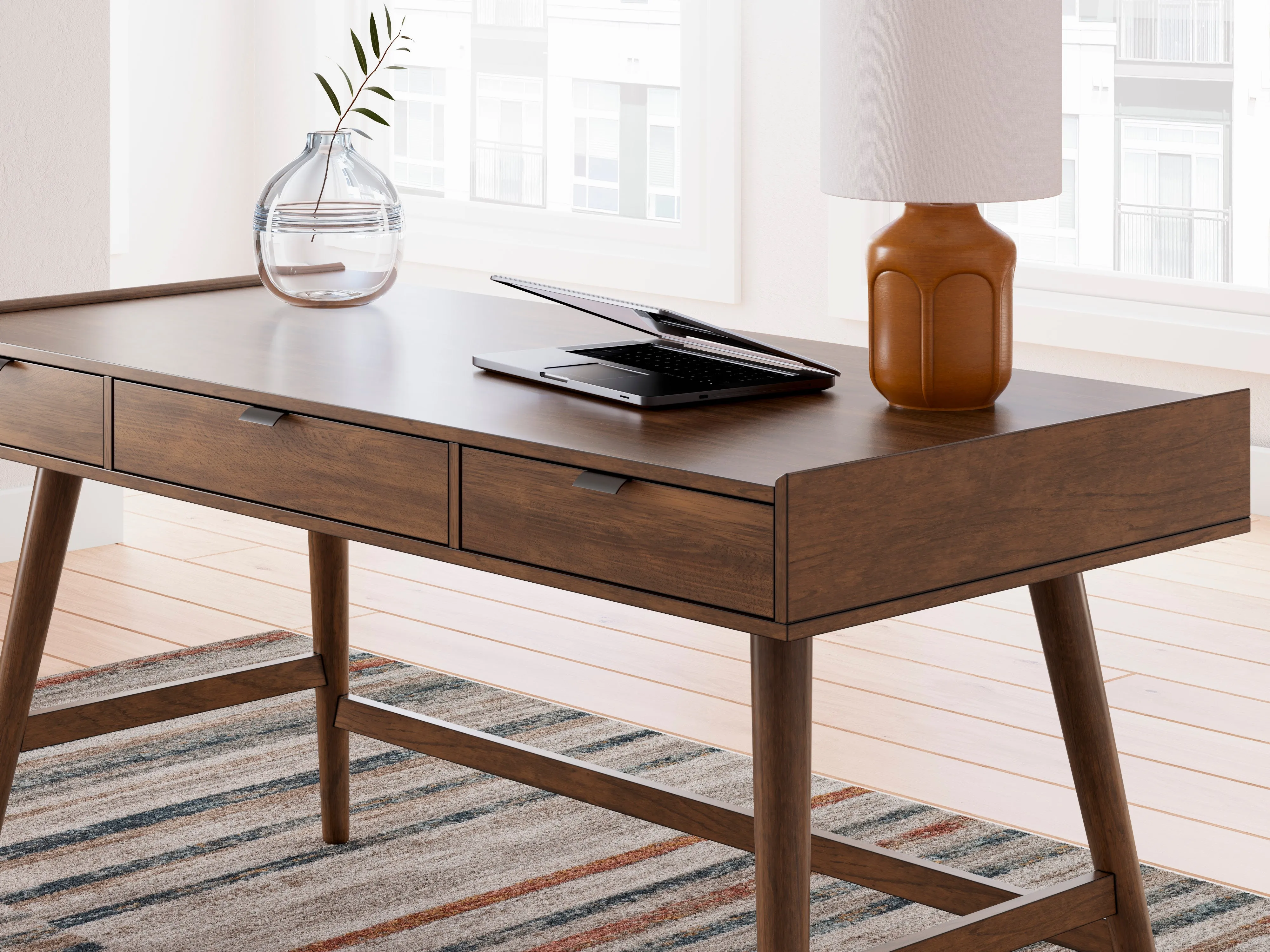 Lynn Home Office Desk
