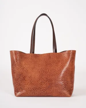 medium essential tote - nutmeg pebbled sheepskin