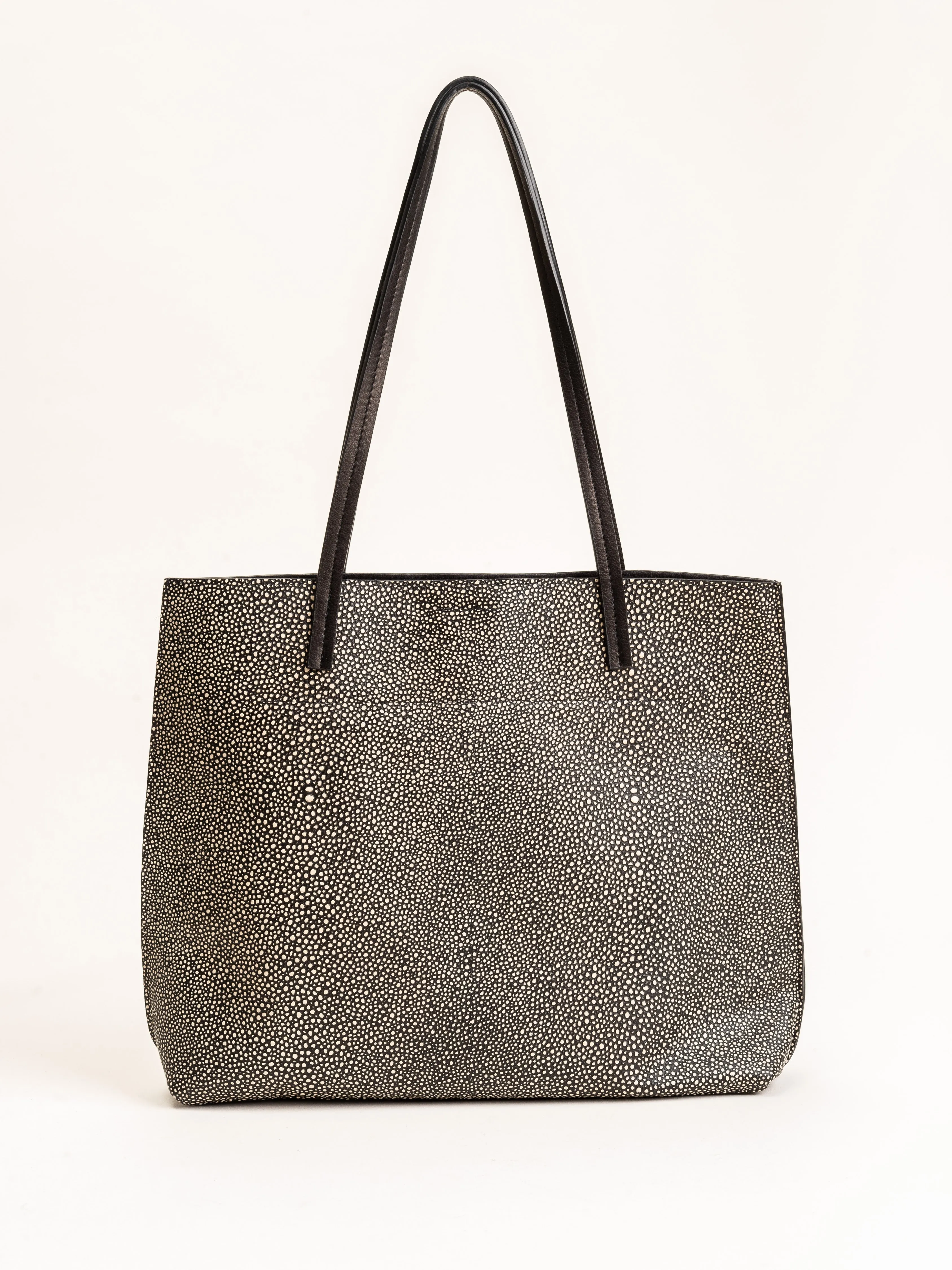 mezzo shopper - black shagreen