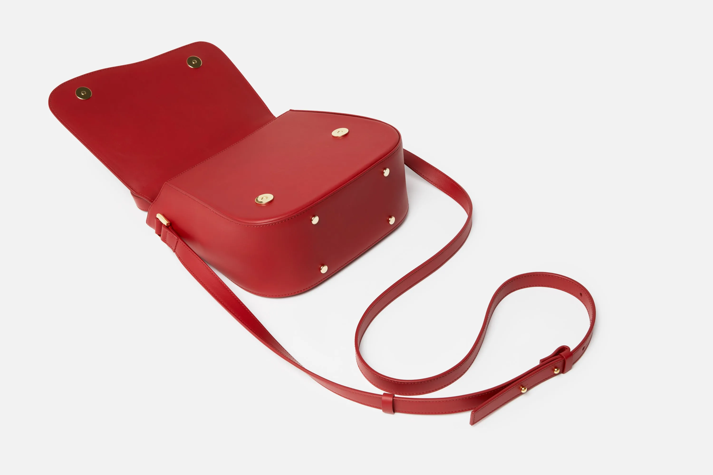 Milan Crossbody Leather Bag in Camel