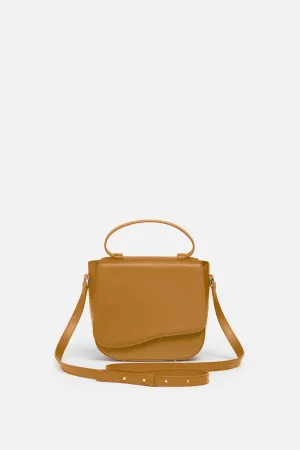 Milan Crossbody Leather Bag in Camel
