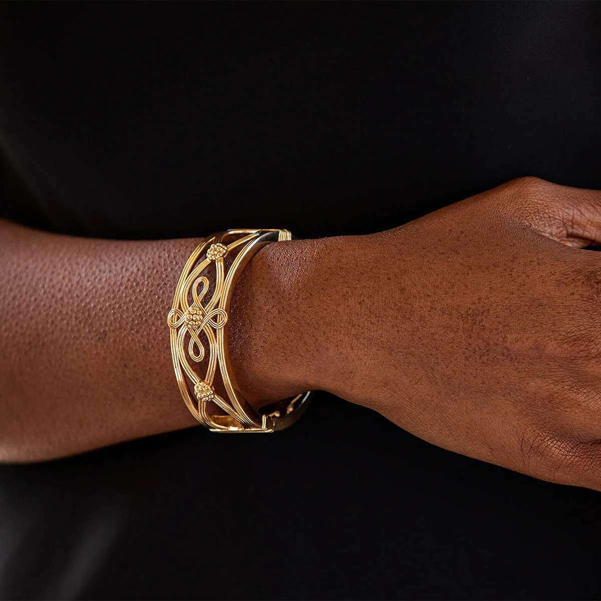 Monique Hinged Bangle - Gold