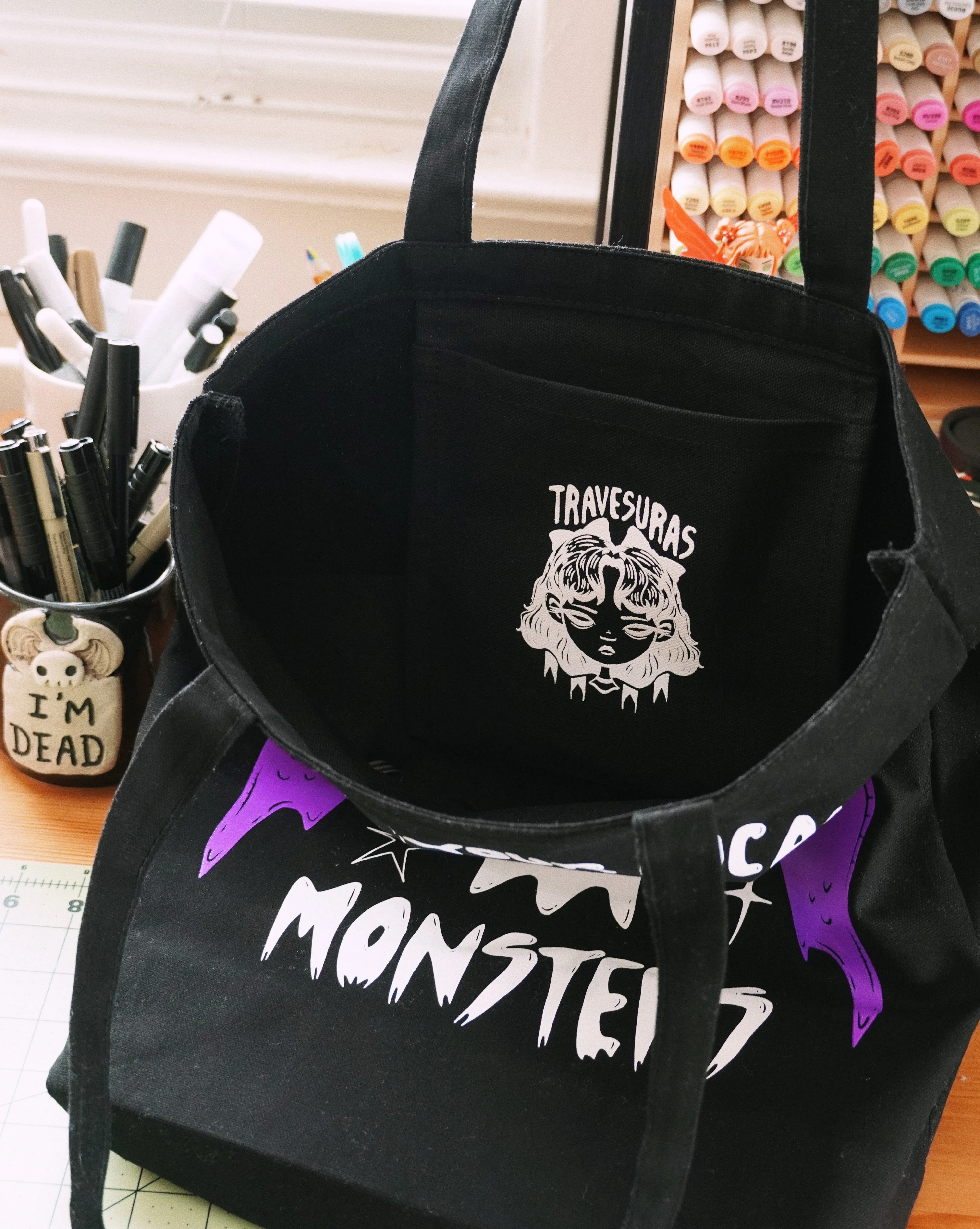 Monster Tote (freebie!)