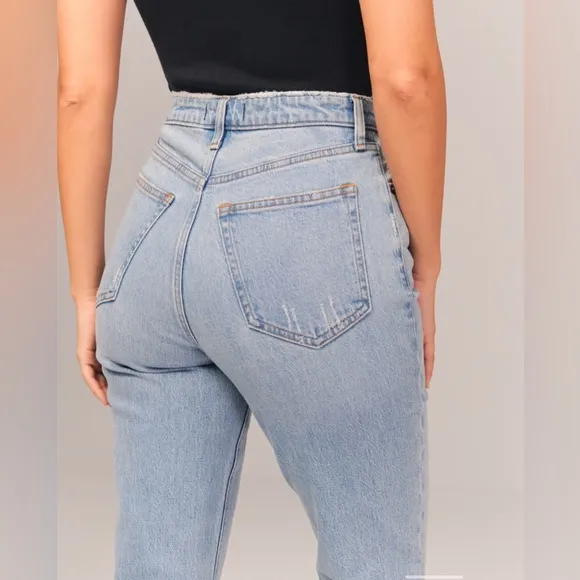 NWT Abercrombie &amp; Fitch Stylish Blue Flared Jeans