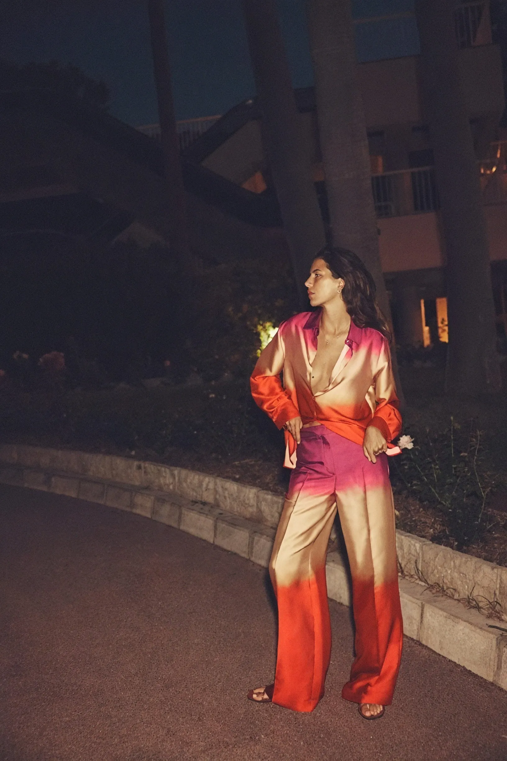 Ombre Two-Piece Suit: Modern Elegance