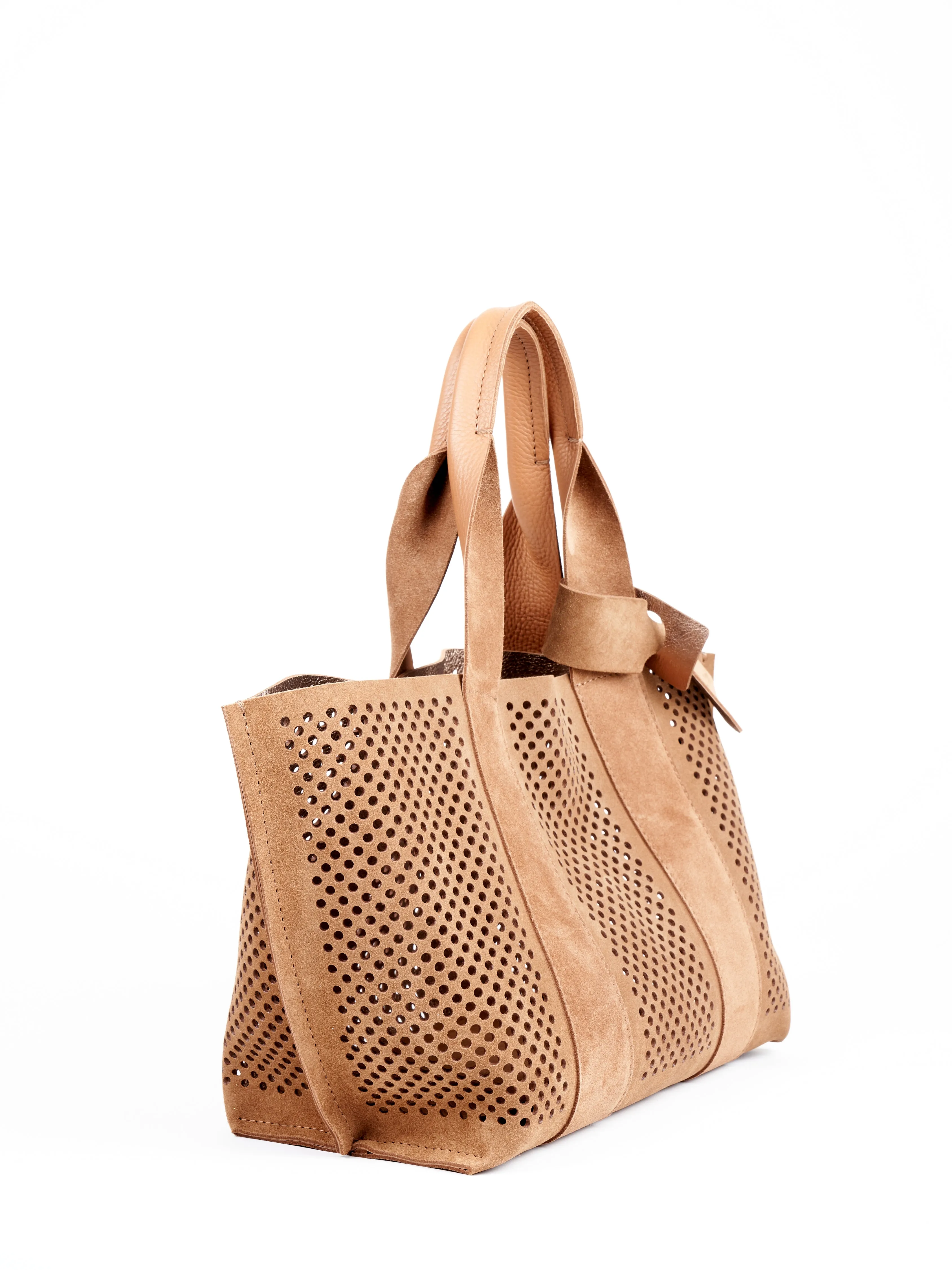 perfed tote - hazelnut castoro