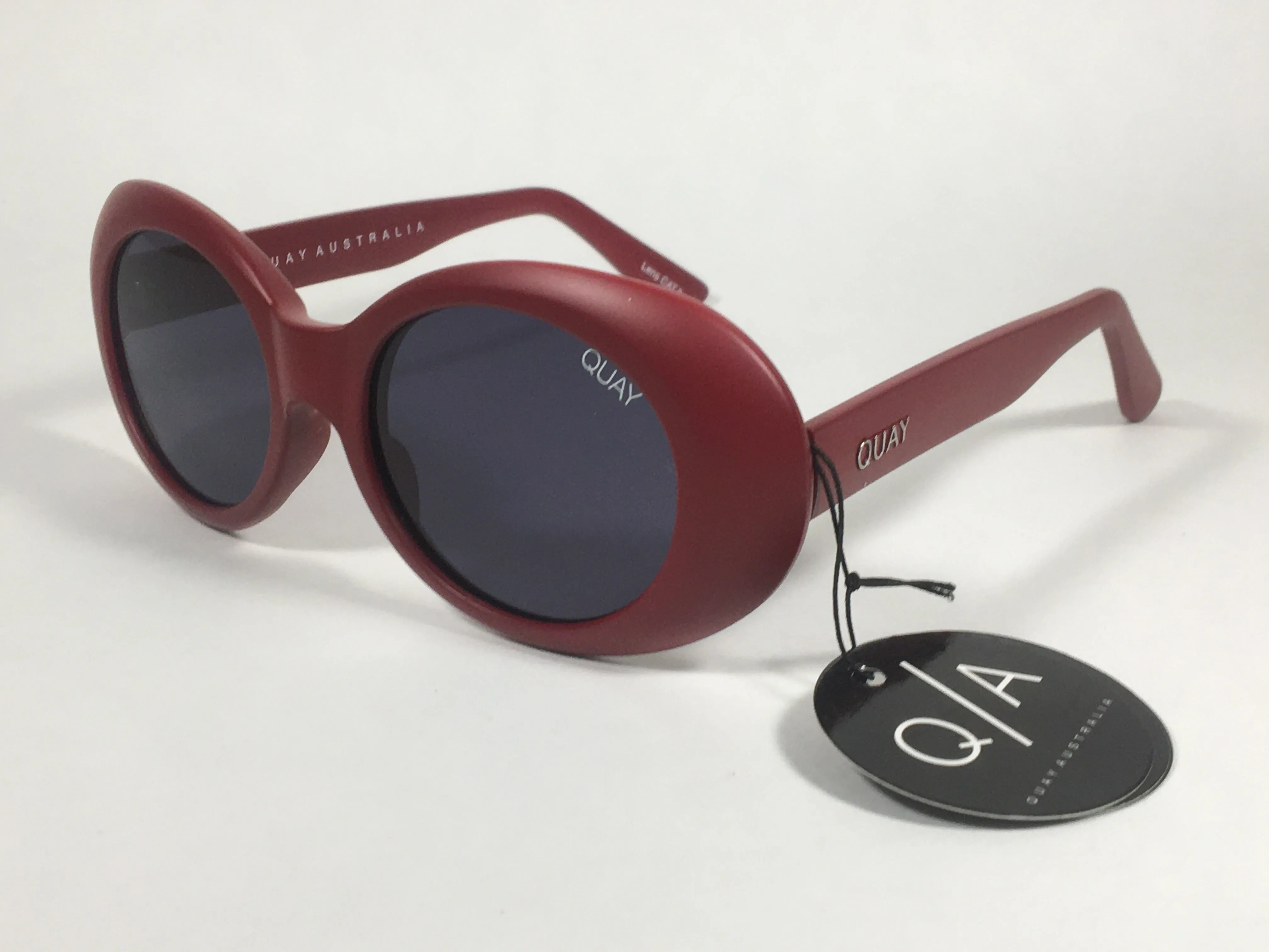 Quay Frivolous QW000293 RED/SMK Oval Sunglasses Matte Red Plastic Frame Smoke Gray Lens