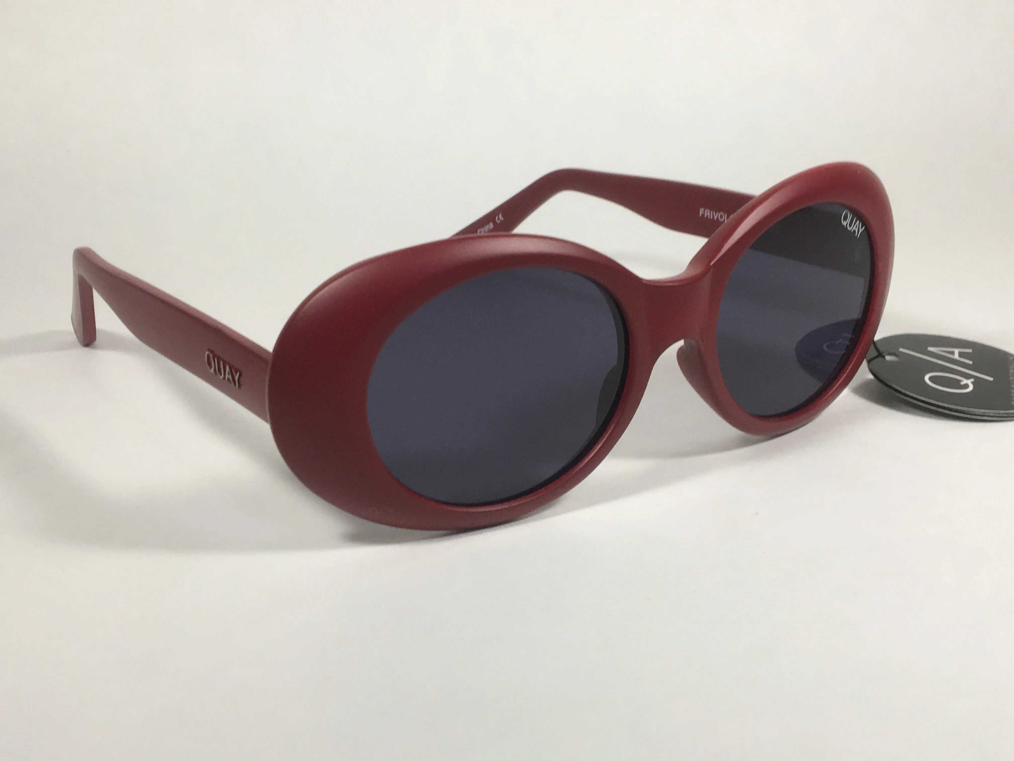 Quay Frivolous QW000293 RED/SMK Oval Sunglasses Matte Red Plastic Frame Smoke Gray Lens