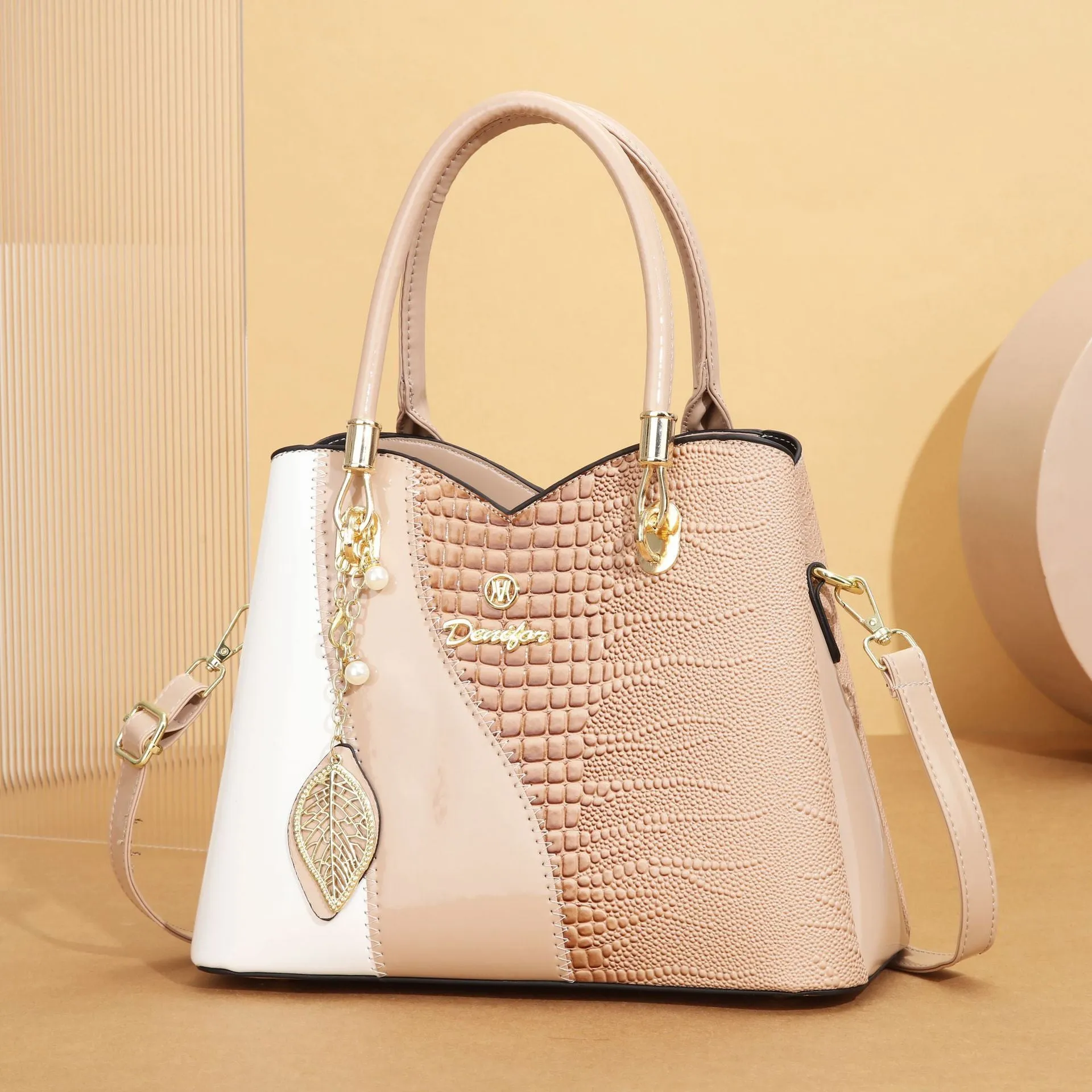 REALAIOT 2025 Premium sense niche shoulder bag messenger bag women's 2025 new large-capacity commuter tote bag portable delivery mother