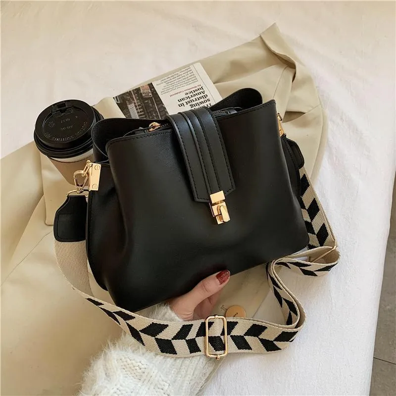 Retro Fashion Bucket Bag