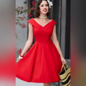 Retro Inspired Red Dress NWT Size Medium