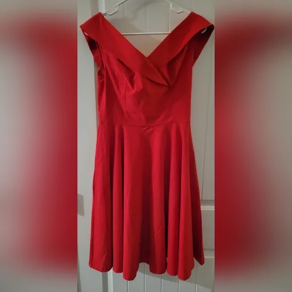 Retro Inspired Red Dress NWT Size Medium