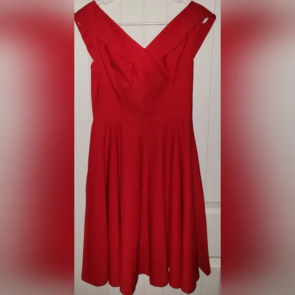 Retro Inspired Red Dress NWT Size Medium