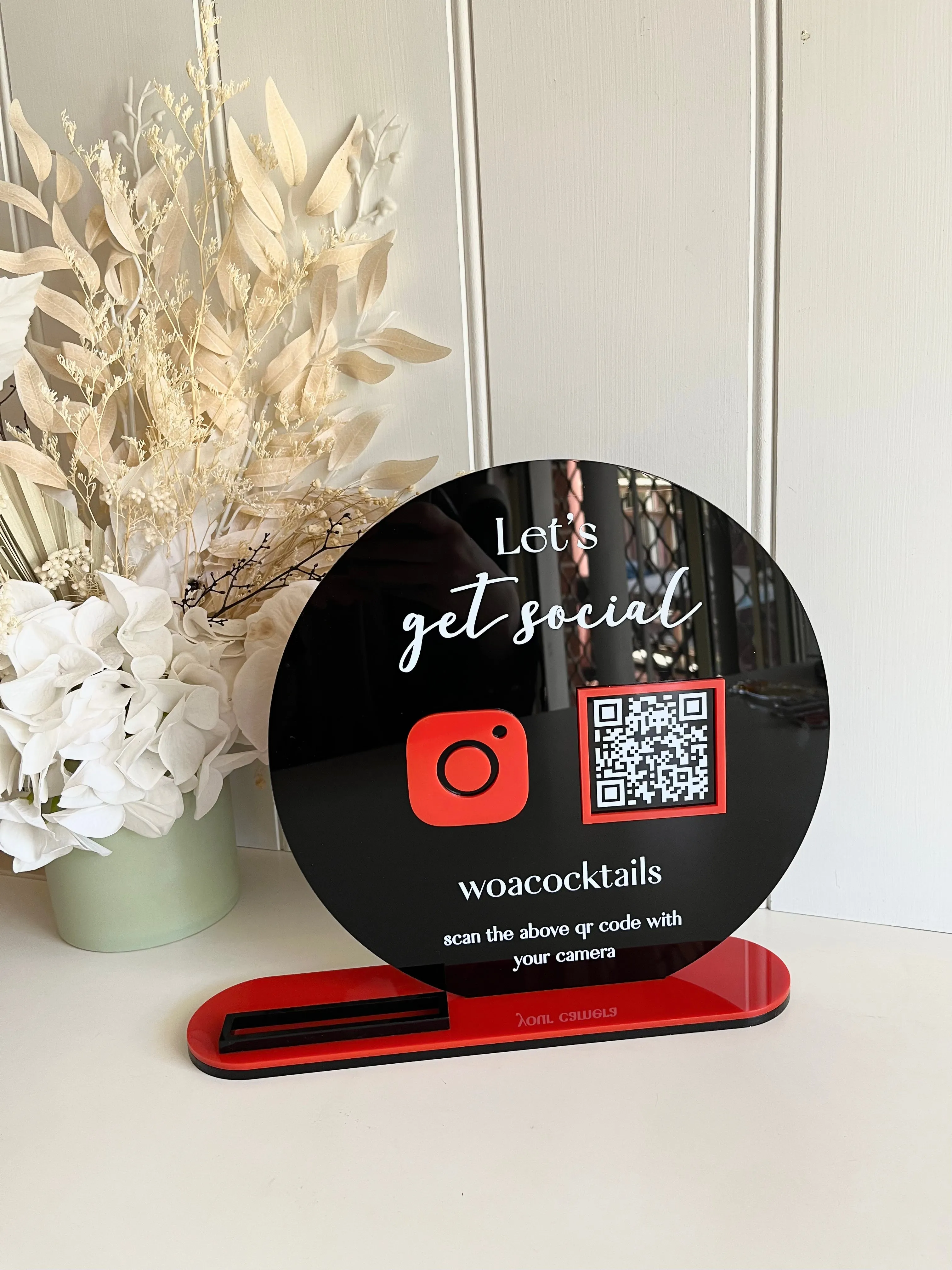 Round Printed Social Instagram Sign Freestanding   card holder