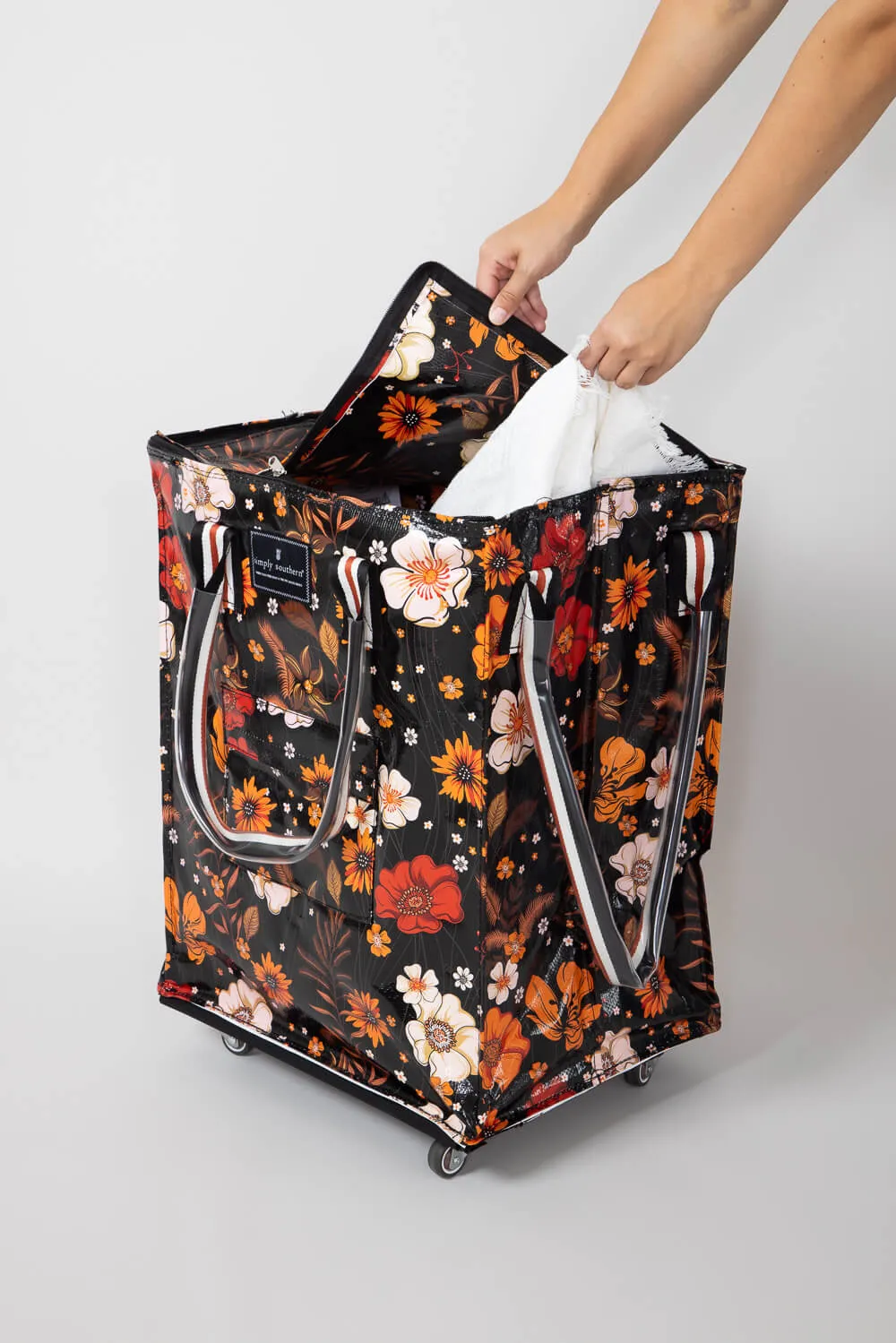Simply Southern Rolling Tote Bag in Black Floral | 0224-BAG-ROLLTOTE-VNTG