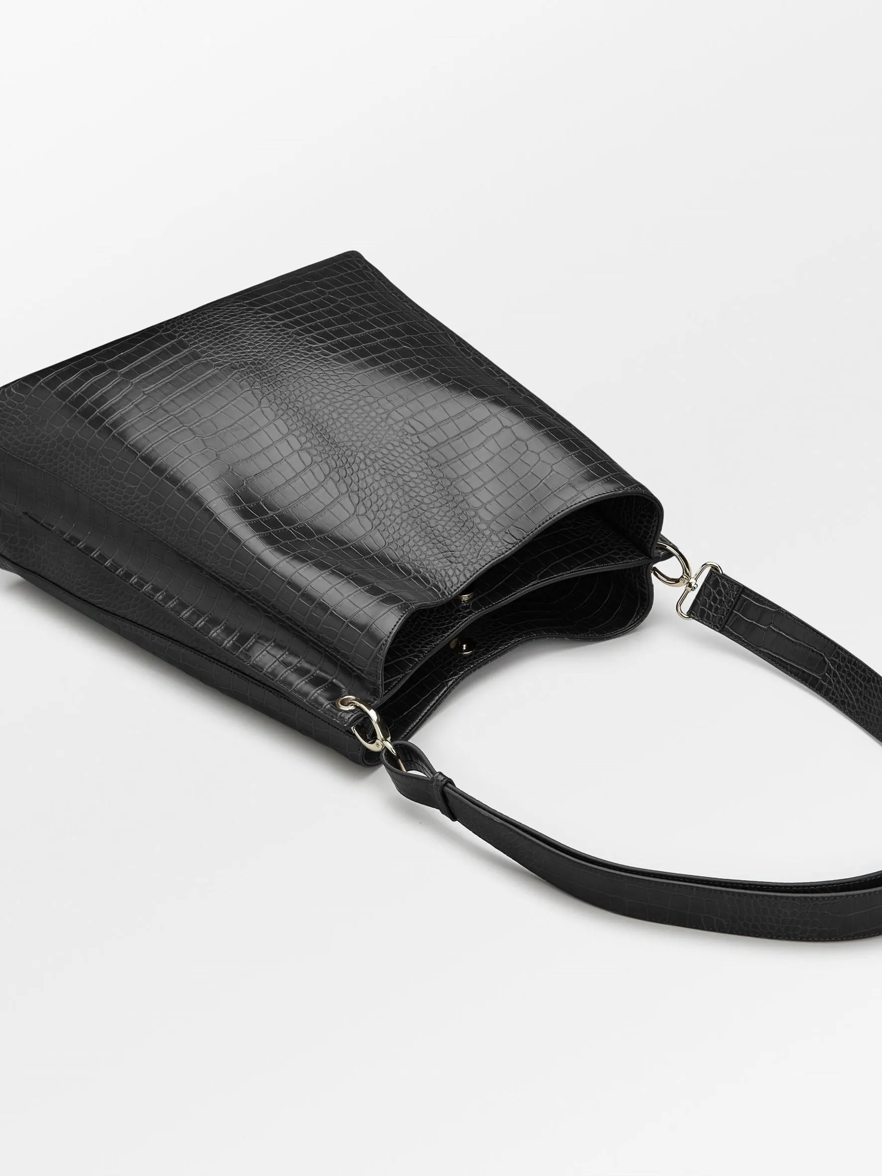 Solid Kayna Bag - Black