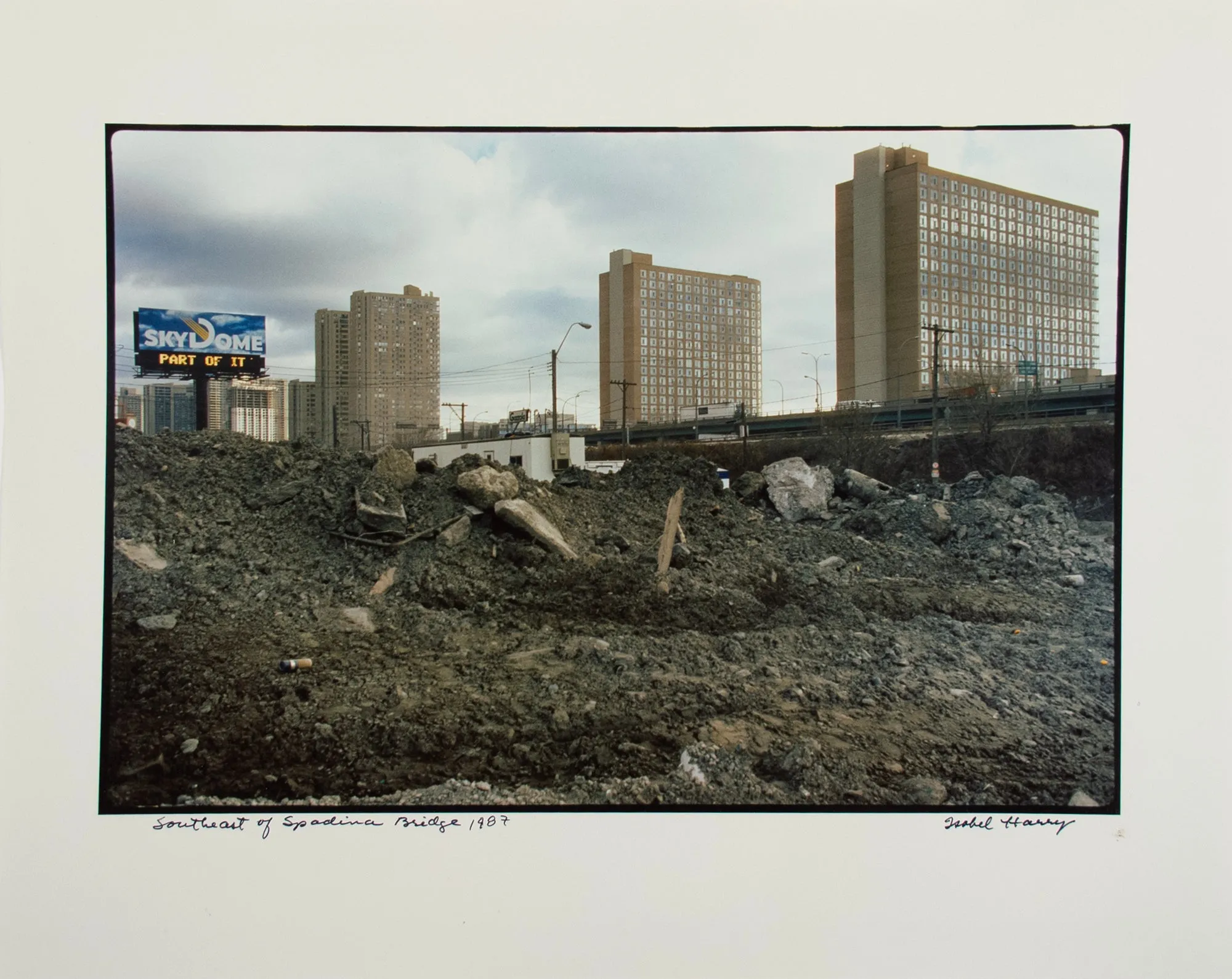 Southeast of Spadina Bridge