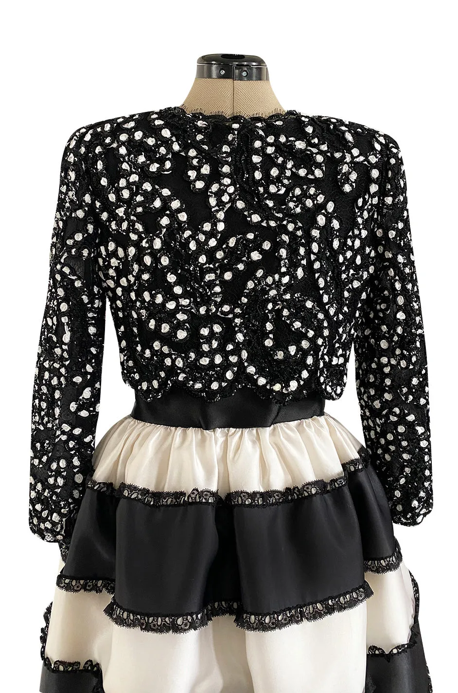 Spring 1988 Bill Blass Sequin Bodice w Ribbon Rosettes Black & White Silk Organza Dress